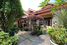 Rumah Siap Huni Di Jual Komplek Perumahan Megapolitan Cinere, Depok