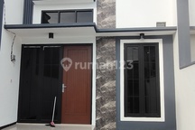 Rumah Cantik Di Perum Rungkut Surabaya