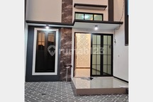 Rumah Baru 3 Kamar di Perum Bumi Wonorejo Asri Rungkut Surabaya