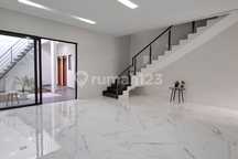 Rumah Baru Minimalis Modern di Cluster Mekar Wangi