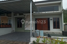 Rumah Nyaman di Pesona Khatulistiwa