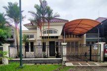 Rumah Central Park A.Yani Siap Huni , Bagus & Terawat . Surabaya Pusat .