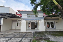 Rumah Pantai Mentari Disewakan, bisa Utk Usaha. Surabaya