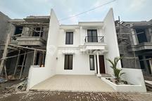 Siap Huni Tidak Banjir Lt.95 Free Kitchen Set 5 Menit Toll Lrt 