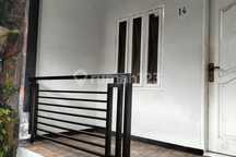 Rumah 2 Lantai di Komplek Pharmindo, Cimahi Selatan