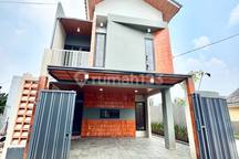 Rumah Furnished Siap Huni 5 Menit Ke Gerbang Tol Pamulang