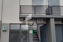 Disewakan Rumah Brand New Modern Minimalis di Rolling Hills Karawang