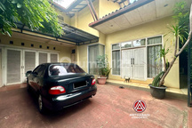 Pangkalan Jati, Cinere Depok, Rumah Lama Terawat, Siap Huni, Lokasi Strategis