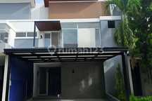 Rumah 2 Lantai  Cluster Cosmo  Kawasan The Icon Baru selesai renovasi total LT 7 x 16 = 112m² LB 170m² KT 3+1 Km 3+1 Hadap Selatan Harga 2,80 M nego.