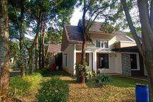 Rumah Besar Nyaman Murah di Leuwigajah Cimahi