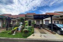 Rumah Asri Dekat Gerbang Tol Ciawi di Rancamaya Golf Estate Bogor J16623