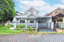 Rumah LT 135 Akses Dekat Mall Ciputra Cibubur 1 LT Hadap Selatan J42018