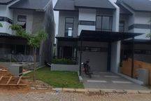 Dijual Rumah Posisi Hook Tengah