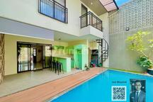 Rumah With Pool Tatar Simakirana Kota Baru Parahyangan, Kbp