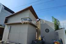 Japandi-Style Villa 2 Kamar Tidur Dekat dengan Pantai Kedungu