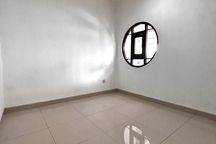 Rumah Green Lake City Cluster East Asia 6x15 Shm 4+1 Hadap Utara