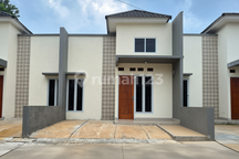 Jual Rumah 1 Lantai di Cluster Kiana Setu Free Biaya Notaris SHM Bebas Banjir