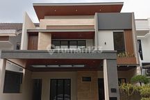 Rumah Cantik Minimalis 2 Lantai Siap Huni Di Taman Chrysant Bsd