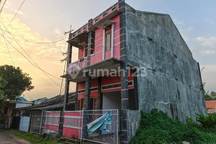 Hunian 2 Lantai Kedaung Rahayu Cocok untuk Kosan