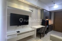 dijual MURAH 2 bedroom full furnish taman anggrek residence