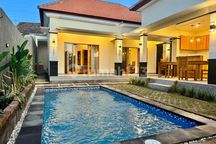 For Sale 2 Br Private Villa Good For Business Near Lovina 