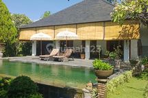 For Sale Private Villa 3 Br In Quiet And Beautiful Area 