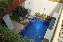 Rumah Baru Semi Villa Area Puri Gading Jimbaran Bawah