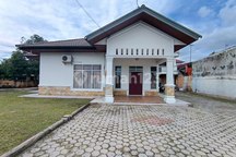 DIJUAL RUMAH BULATAN MEWAH SEMI FURNISHED DI JALAN SUKAJAYA / SOEKARNO HATTA - PEKANBARU