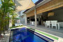 For Rent 2 Bedroom Villa In The Heart Of Seminyak