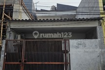 Rumah Sewa Jelambar Uk.5x15