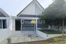 Disewakan Rumah Baru The Miles Bsb City Dekat Unika Ngaliyan