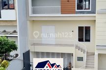 House DIJUAL di PURI INDAH 160m²