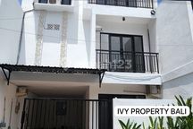 Rumah With Rooftop Siap Huni Area Central Canggu