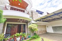 Rumah Mewah Batununggal Indah Bandung Dekat Tol Toha