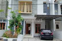 MR 66179 AG DISEWAKAN RUMAH 2 LANTAI DLAM PERUM DI MLATI