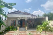 Mr 66218 Disewakan Rumah Luas Semifurnish di Depok Sleman