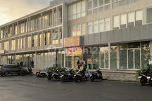 Ruko 3 Lantai, Posisi Jalan Poros, Lokasi CitraLand Tallasa City