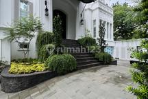 Brand New Luxury American Classic Menteng Jakarta Pusat