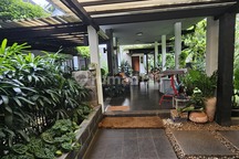 Rumah Cantik di Fatmawati Cocok untuk 3 Keluarga.