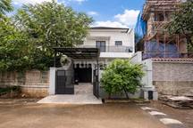 Rumah Ini Berada Dalam Komplek Favorite Cinere dan yang Paling Digemari.