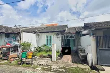 Rumah Second Kota Baru Driyorejo Dekat Pasar dan Jalan Utama