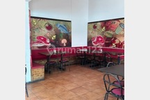 Rumah Strategis Cocok untuk Cafe di Sayap Riau