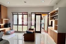 Dijual Rumah Mewah 2 Lantai di Batununggal Indah Estate Bandung – Komplek Eksklusif One Gate System, Hadap Timur, Dekat Tempat Ibadah & Akses Tol, Cocok untuk Hunian & Investasi