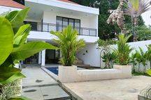 Vila Modern Brand New Dua Lantai Di Sanur 