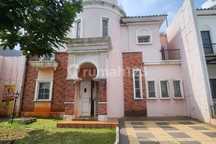 Termurah! Rumah 2 Lantai Cluster Alucante Lokasi Strategis Bagus PPJB