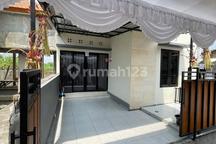 Rumah 2 Kamar di Btn Tropical Sanur, Tangtu, Lebar Jalan Depan 5 Meter, Lokasi Strategis Dekat dengan Pantai
