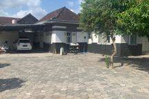 Rumah Cocok Untuk Kafe & Resto Di Jl. Parangtritis, Prawirotaman 