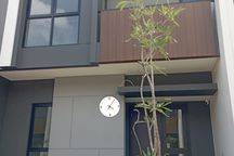 Disewakan Rumah di Summarecon Crown Gading Harapan Indah Bekasi