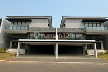 Cash / KPR - Rumah Pik2 Permata Hijau 12X25 (4+1 Kamar Tidur)