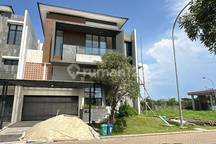 Sewa Rumah Pik2 Simprug Hoek 12X25 (3+1 Kamar Tidur)